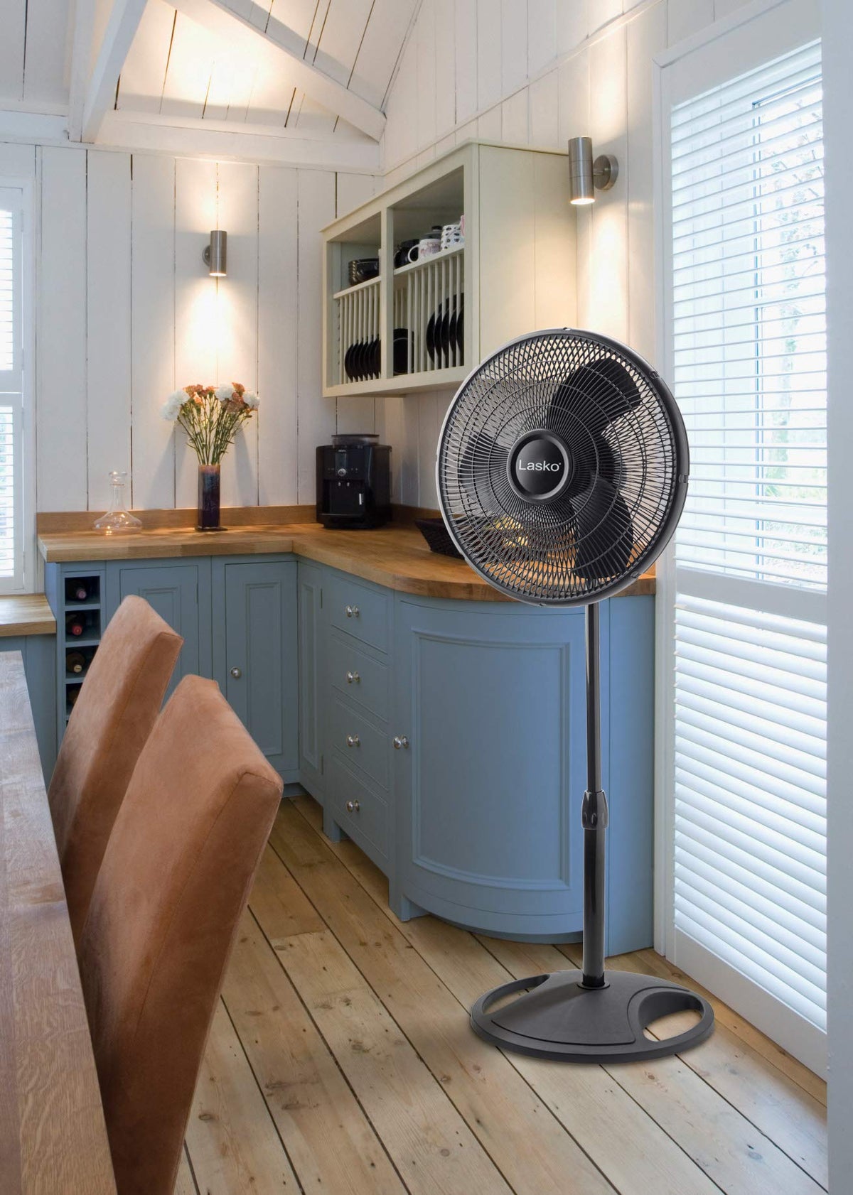 16-inch 3-Speed Oscillating Floor Fan with Adjustable Height E808
