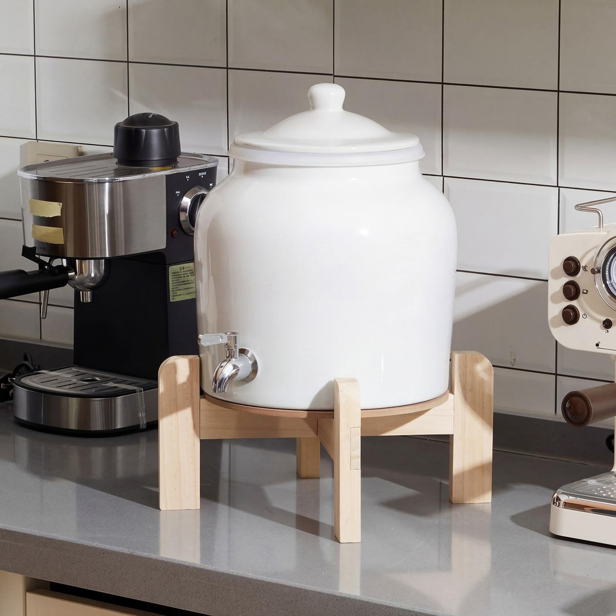 Ceramic Water Dispenser with Wood Stand and Stainless Steel Faucet P624344