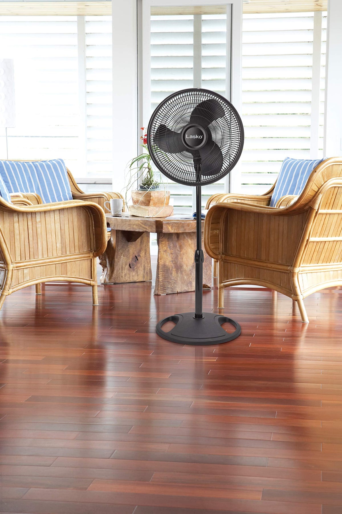 16-inch 3-Speed Oscillating Floor Fan with Adjustable Height E808